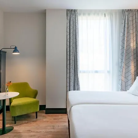 Vincci Consulado De Hotell