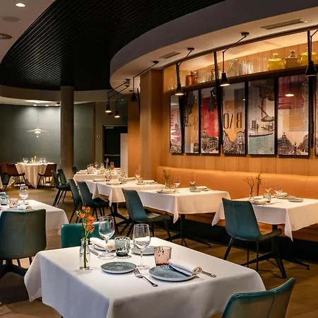 Vincci Consulado De 4* Bilbao