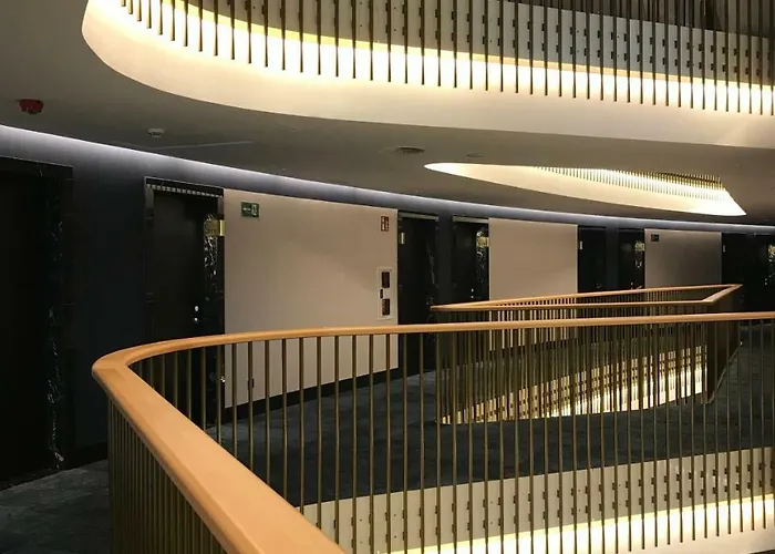 Vincci Consulado De 4* Бильбао